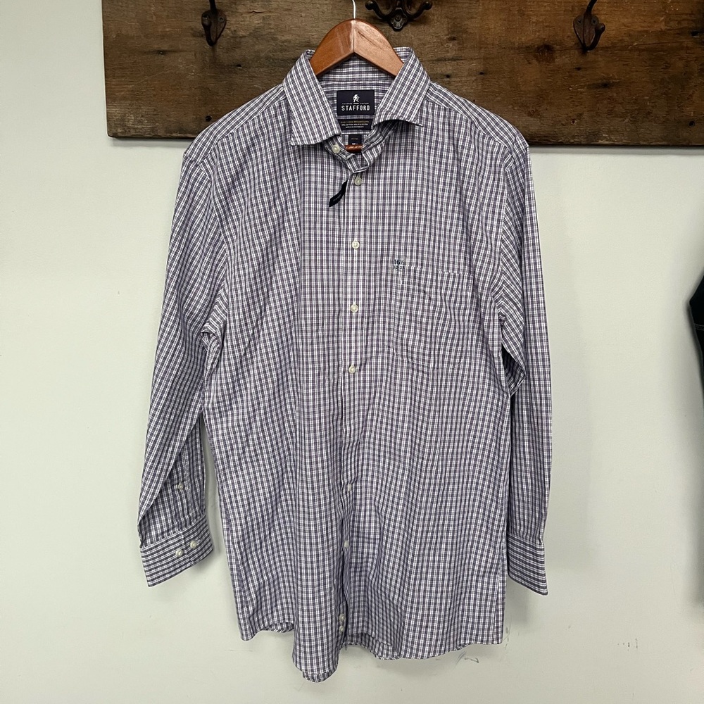 NEW Stafford Men’s purple dress shirt. Size 16 1/2